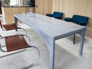 Oscar table made by Solid Studio.